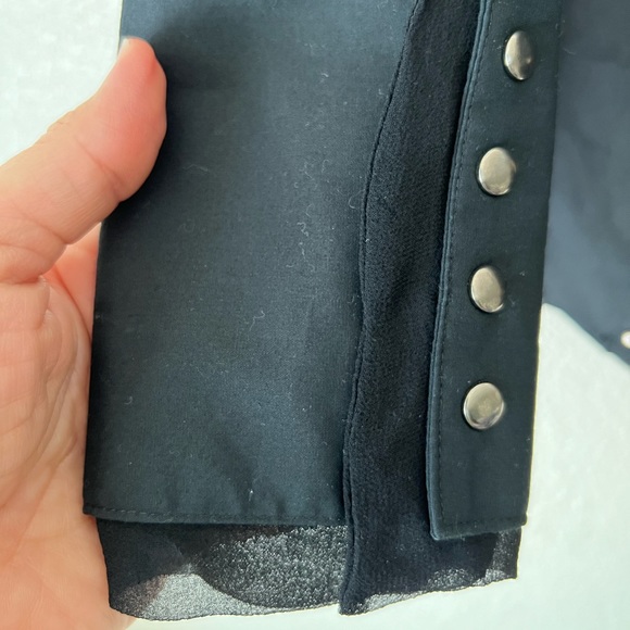 Lili Lalande Button snap down long sleeve black shirt Studded Sz M - Picture 10 of 14